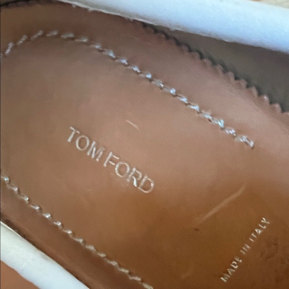 Tom Ford Cream Leather Tassel Loafers - Picture 2 of 6
